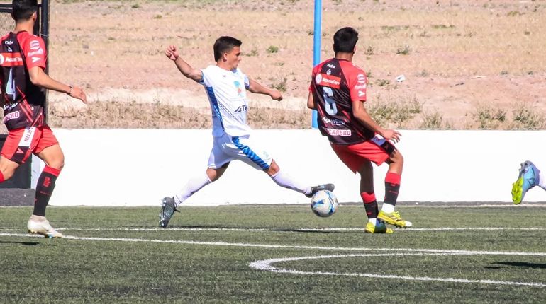 Dura derrota de Deportivo Rincón en el comienzo de los playoffs del Federal A