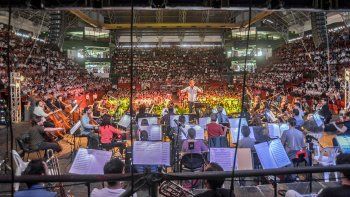 chicos de cipo disfrutaron de la orquesta sinfonica en el ruca che chicos de cipo disfrutaron de la orquesta sinfonica en el ruca che