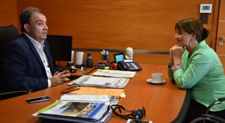 Vicegobernador Pedro Pesatti y senadora nacional Magdalena Odarda.&nbsp;