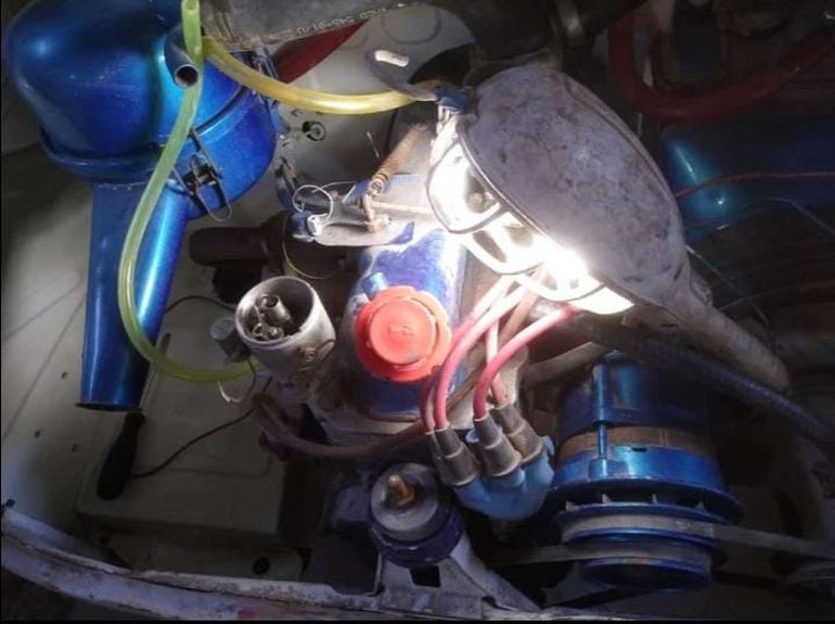El motor del Fiat 600 limusina ya ruge como un león.&nbsp;