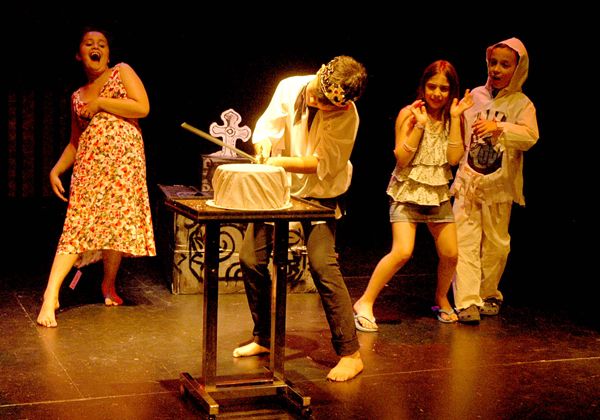 Inscriben a talleres de La Caja Mágica