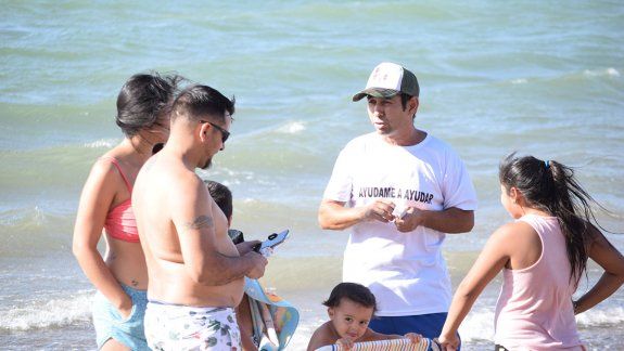 Los guardianes de la costa rionegrina piden basura cero