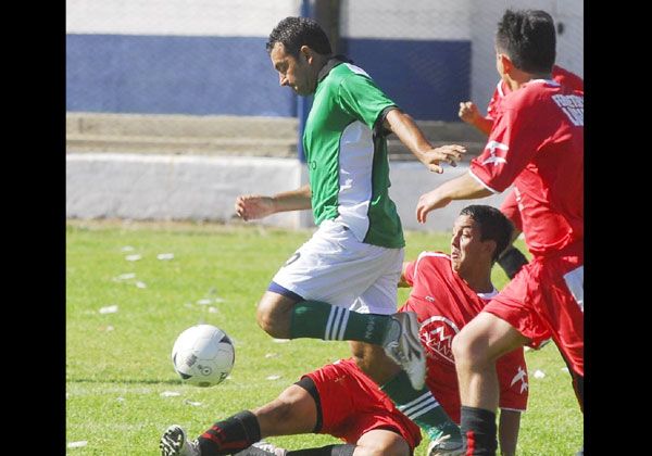 Oro pone al día a la Confluencia
