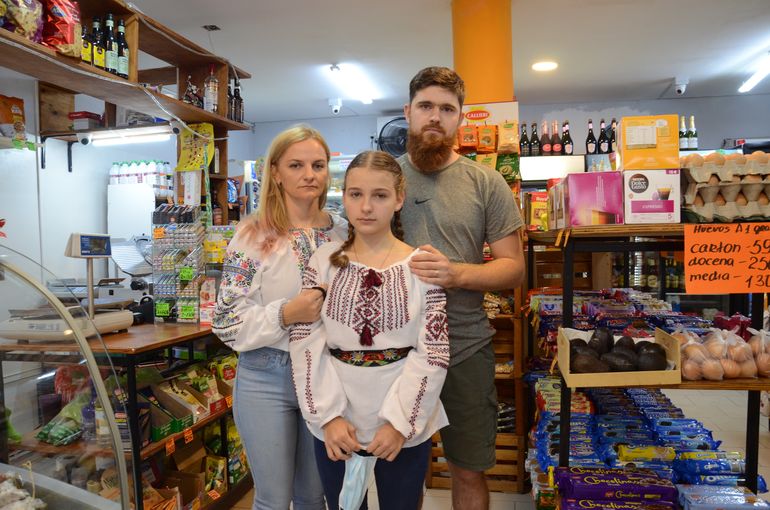 Viven hace cuatro años en Cipolletti y temen por su familia en Ucrania