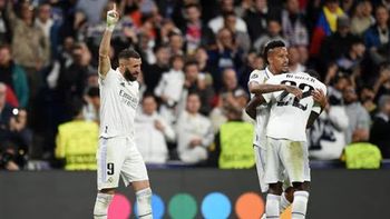 Real Madrid y Napoli completaron los clasificados de la Liga de Campeones