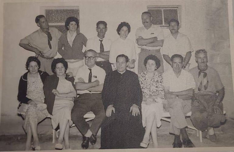 Juan T Fern&aacute;ndez junto a sus hermanos.