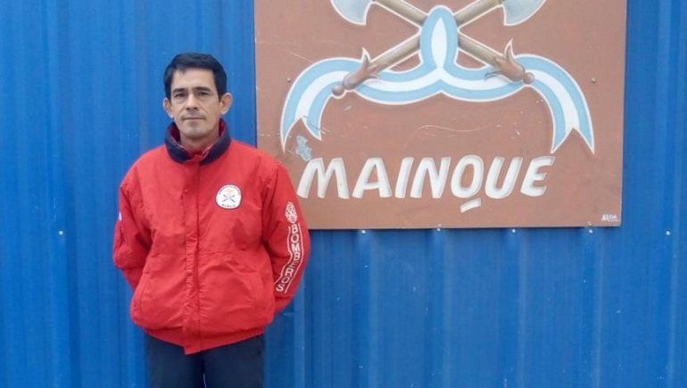 ¿Quién es el bombero héroe que salvó a un nene de morir atragantado?
