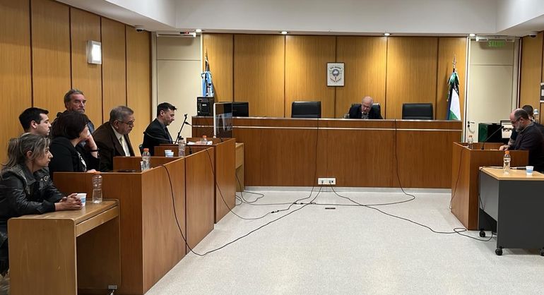 Crimen de Julián Dobra: un menor tenía imágenes en su celular que lo vinculan al homicidio