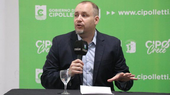 Regueiro renunció a su cargo municipal por motivos personales y será reemplazado por Diego zúñiga.&nbsp;