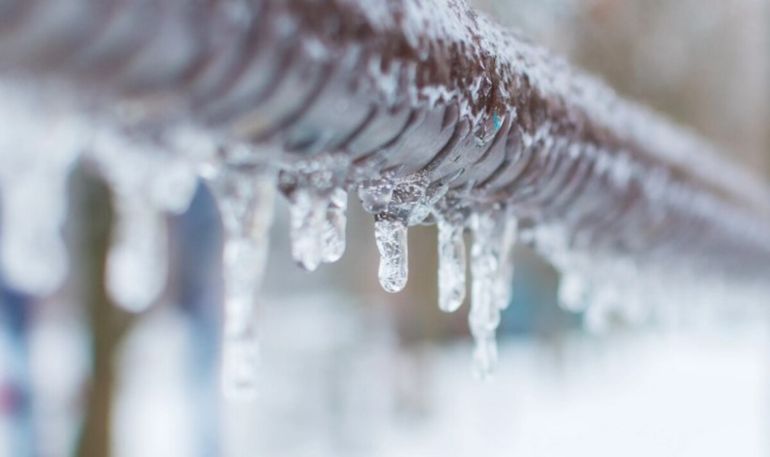 Cómo descongelar las cañerías con el frío extremo y evitar que siga pasando