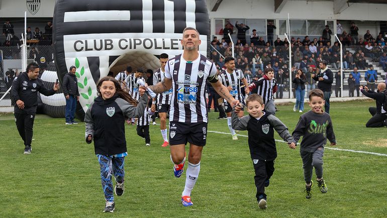 Marín fue capitán de Cipo en la mayoría de los partidos de este campeonato.&nbsp;