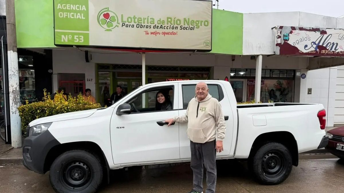 Un vecino de Allen resultó ser el ganador de una espectacular Fiat Titano 4x4 0 kilómetro. Foto: Gentileza.