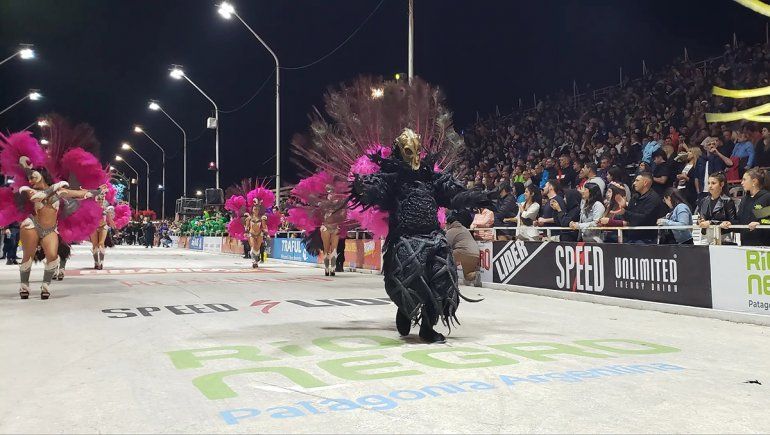 La promoción turística de Río Negro llegó al Carnaval de Gualeguaychú