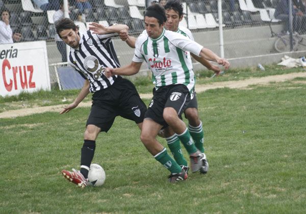 Por hechos de violencia, paran la Liga Deportiva Confluencia