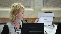 La senadora de Río Negro, Silvina García Larraburu solicitó que el presidente Milei indulte a Cristina Fernández de Kirchner.