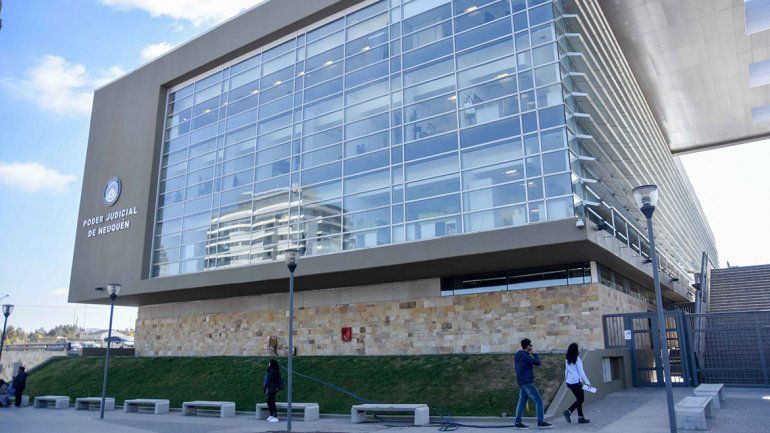 Irá 3 años a prisión por robar e incendiar la casa de su víctima en Neuquén