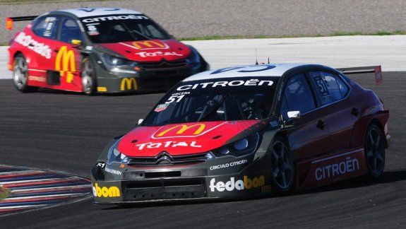 José Manuel Urcera terminó cuarto en pista, pero subió un puesto en la clasificación final por la exclusión de Agustín Canapino (Chevrolet).