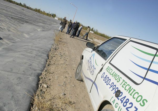Continúan las quejas por mal olor
