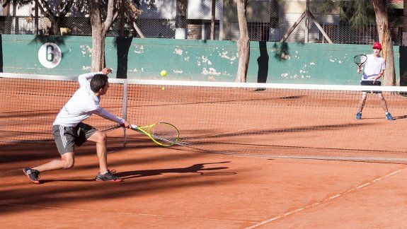Alrededor de un centenar de jugadores ha reunido el nuevo torneo.