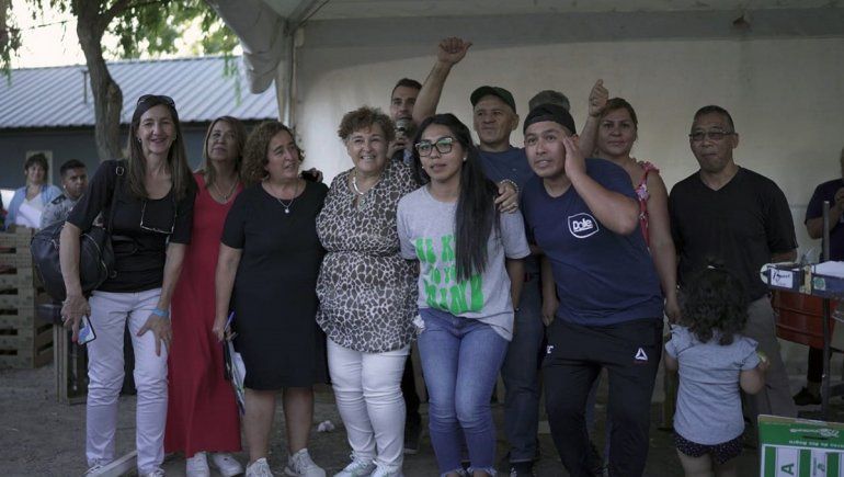 Lorena, la mejor embaladora de la Fiesta Nacional de la Pera