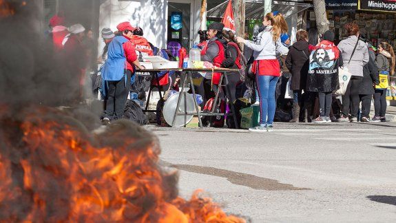 Olla popular y piquete contra Tortoriello