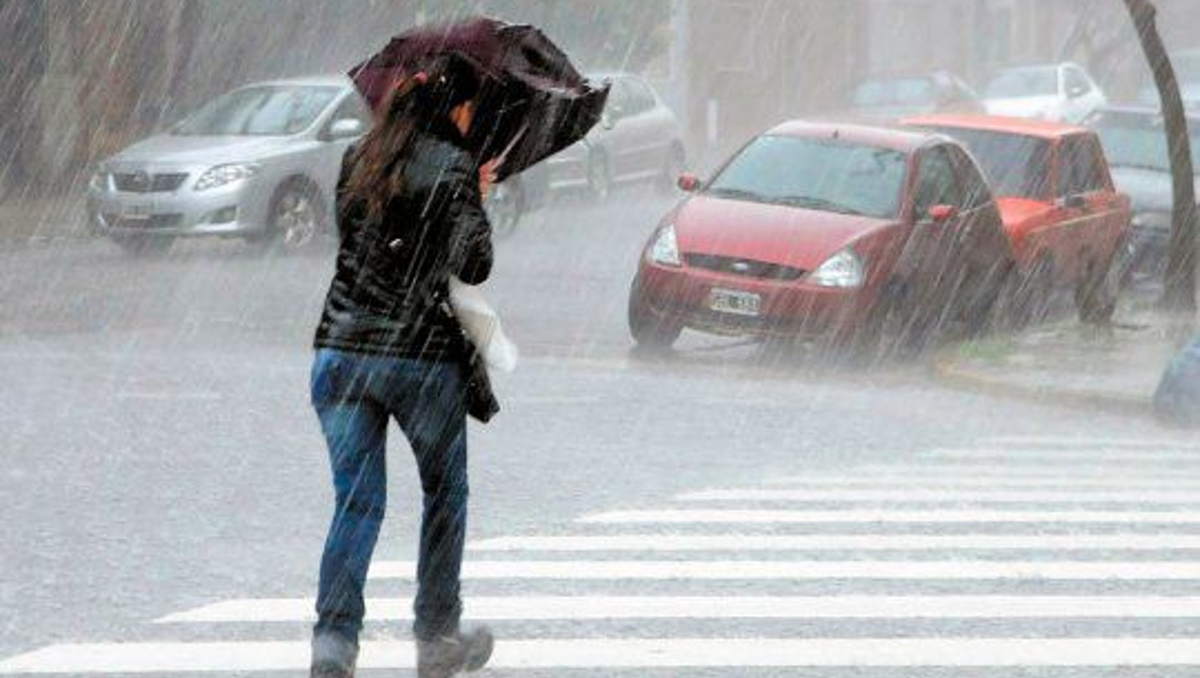 Se viene la tormenta de Santa Rosa, y se esperan fenómenos climatológicos extremos.
