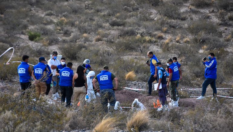 Femicidio en Neuquén: encontraron el cuerpo de una mujer enterrado en la meseta