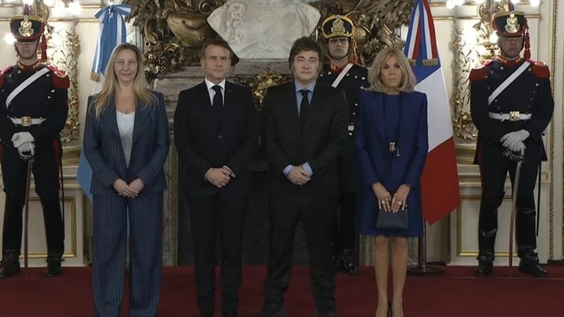 Javier Milei se reúne con Emmanuel Macron en Casa Rosada