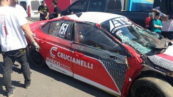 El vuelco de Manu: El auto se rompió muchísimo