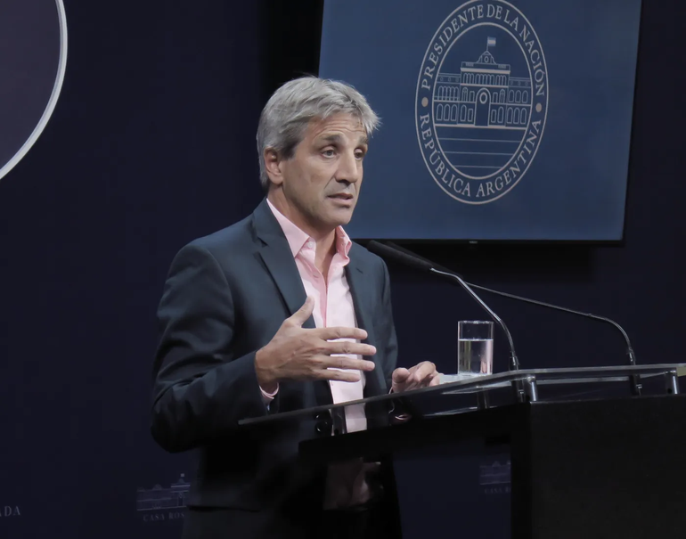 Crece la demanda de divisas con un Banco Central sin reservas: ¿se dispara el dólar?
