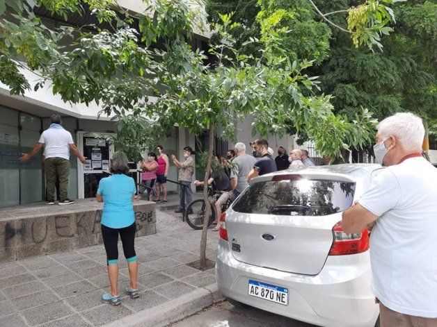 El reclamo en la delegación de Rentas en Regina&nbsp;