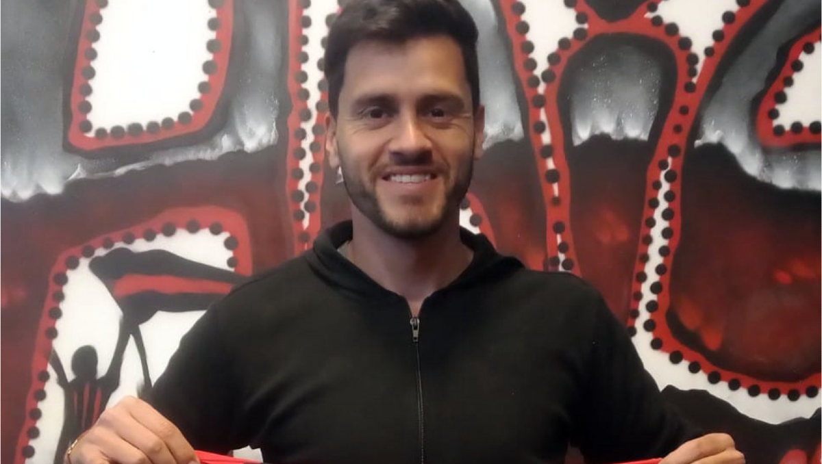 Trecco posó con la camiseta de Douglas Haig.&nbsp;