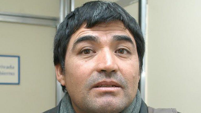 Omar Meza respaldó el polémico memo por la eliminación de la barba