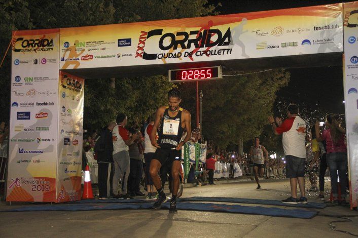 Derlis Ayala y Rosa Godoy festejaron en La Corrida
