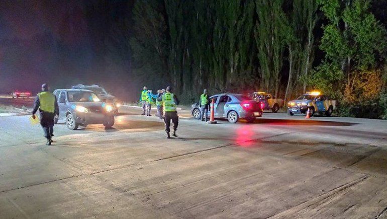 Sobre los ingresos a Cipolletti, Cinco Saltos y Barda del Medio, se intensifican los controles hasta el lunes a la madrugada por la Fiesta Nacional de la Confluencia.
