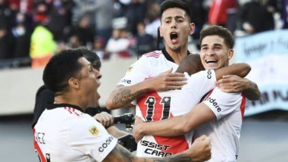 River le ganó a Boca y es puntero del torneo&nbsp;