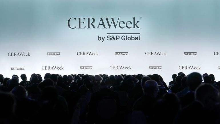 El mandatario provincial participó del panel “Vaca Muerta: CEOs & The Strategic Outlook