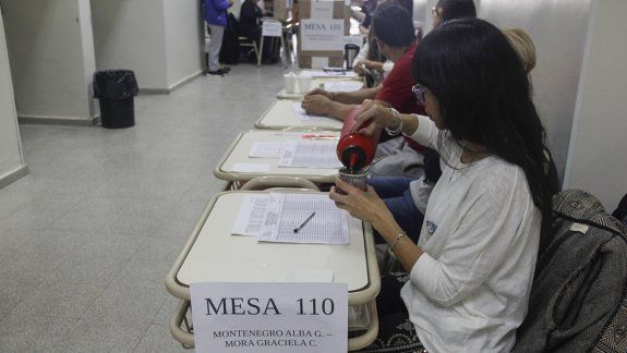 Se viene el voto parroquial en la ciudad: chau al acarreo