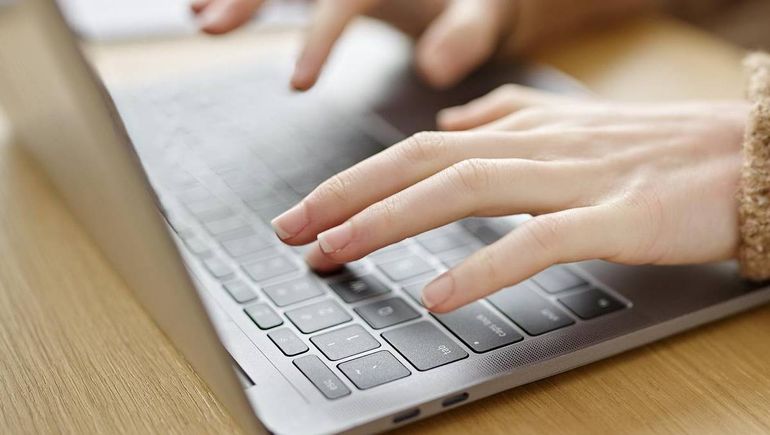 Personas Jur&iacute;dicas de R&iacute;o Negro permitir&aacute; hacer tr&aacute;mites online desde mayo.