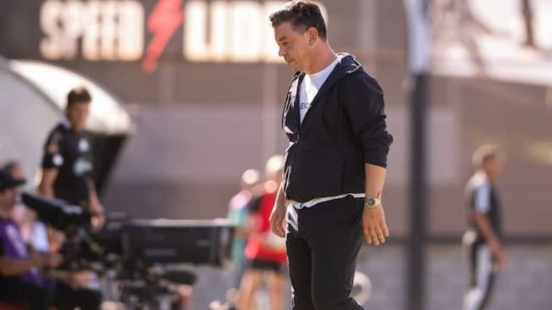 Así reaccionó Gallardo tras la increíble serie de goles errados por River con Riestra