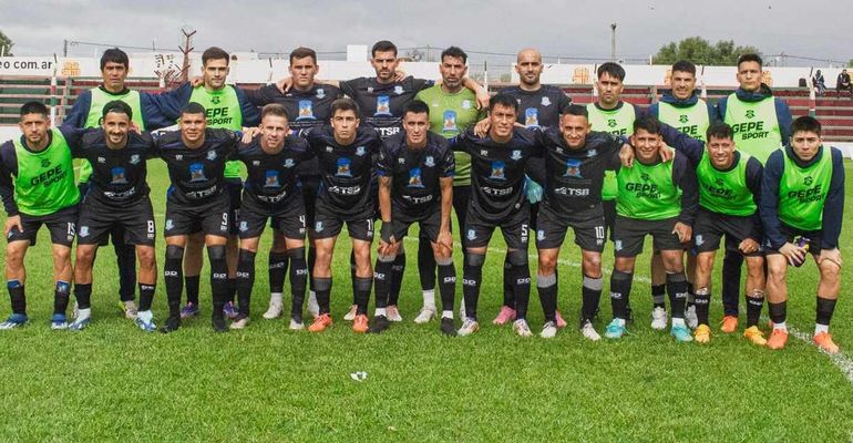 Deportivo Rincón juega la revancha ante Sportivo Las Parejas.
