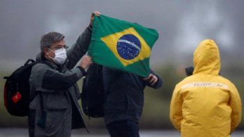 segunda ola: cierran brasil por el aumento de casos de covid-19