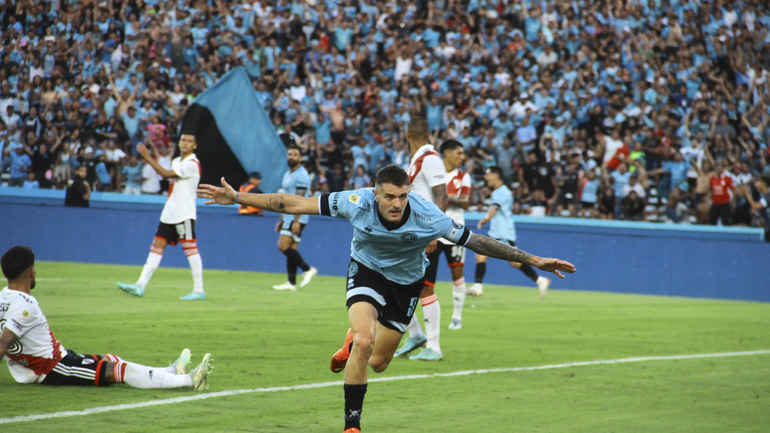 River sufrió otra de piratas: cayó 2 a 1 en Córdoba