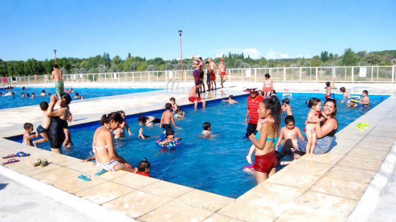 El verano ya se vive a pleno en las piletas municipales