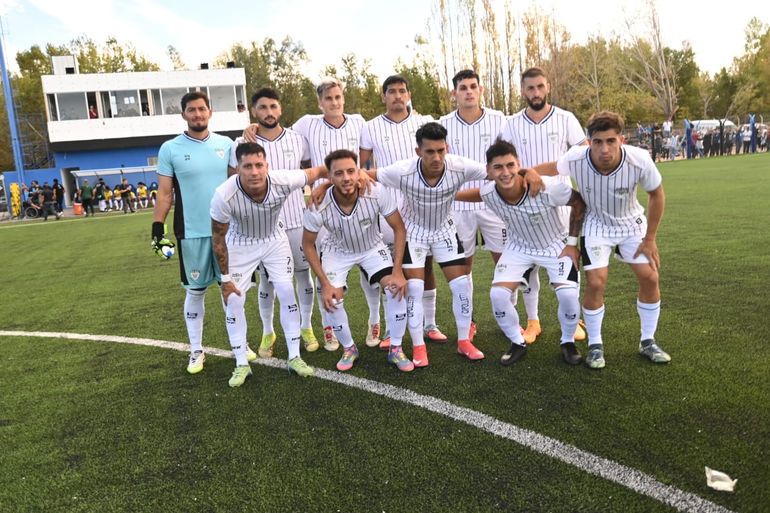 Cipo ganó por primera vez en Rincón de los Sauces en el Federal A. Fotos: Prensa Deportivo Rincón.