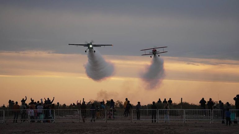 Las imágenes que dejó el festival aéreo de Allen