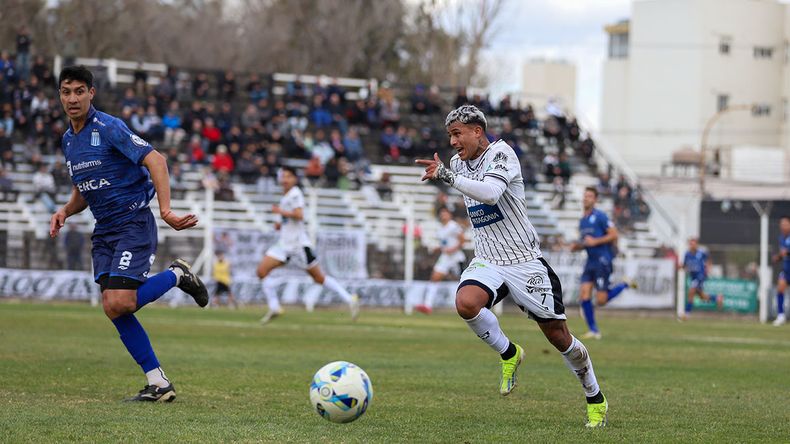 En un partido atractivo, Cipo estuvo abajo dos veces y rescató un punto en La Visera