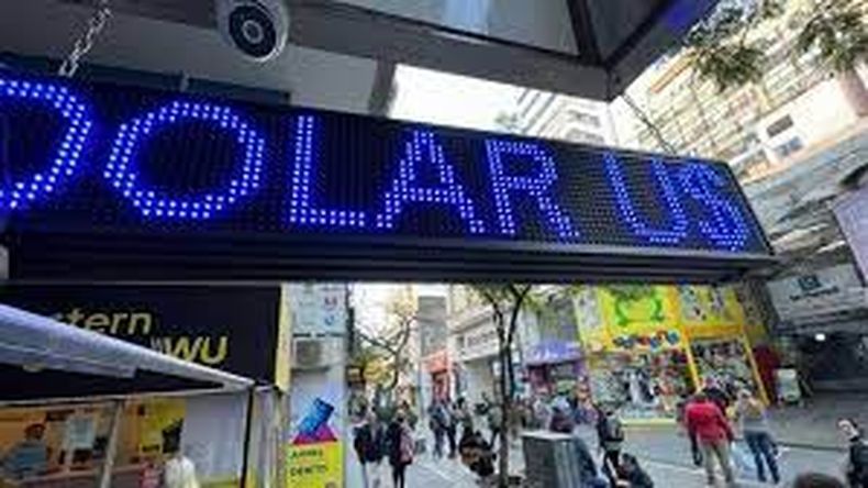 A cuánto escalará el dólar hacia fin de año