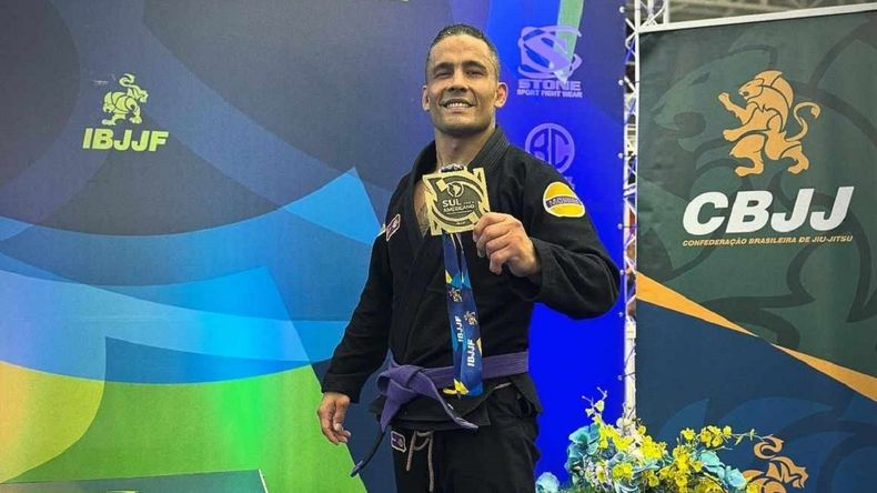 Jiu-jitsu: Emiliano Leiton, el neuquino que hizo podio en Brasil | LMCipolletti.com Jiu-jitsu: Emiliano Leiton, el neuquino que hizo podio en Brasil
