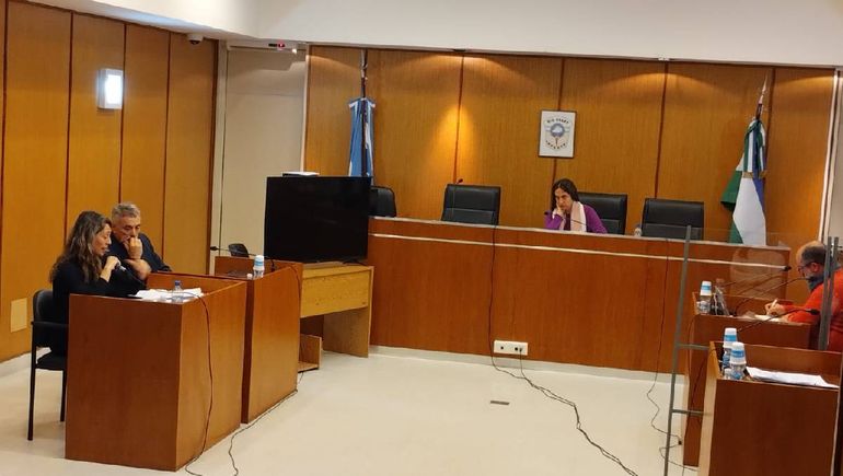 Acusan al sospechoso del doble crimen de Roca y a La Porteña